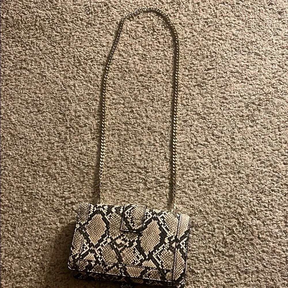 Express Gold and Brown Crossbody Bags with Elegant Textures - Picture 2 of 7